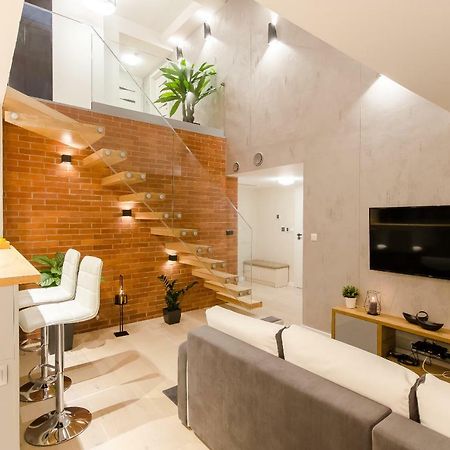 Central Penthouse With Terrace Krakkó Kültér fotó