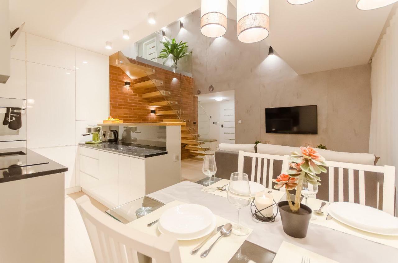Central Penthouse With Terrace Krakkó Kültér fotó